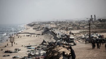 Israel Eases Bombing of Gaza After Trump Hails Hamas Hostage Release Offer