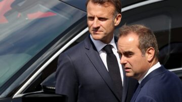 Macron accepts PM’s resignation, then tasks him with emergency talks – POLITICO