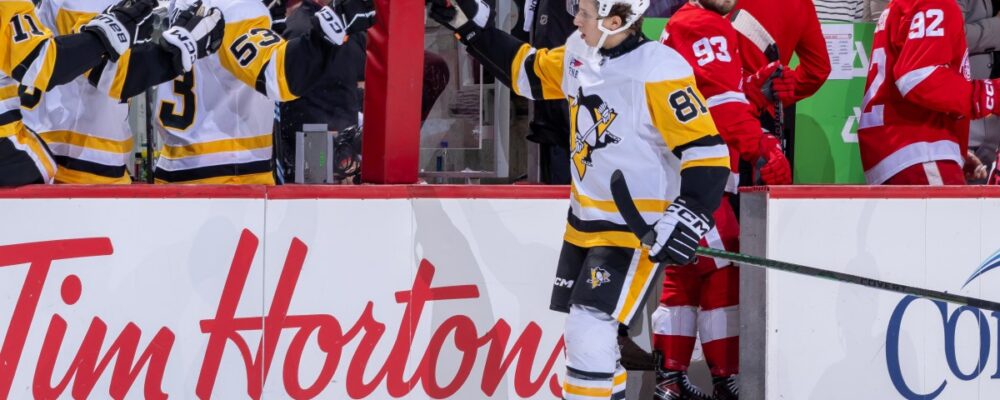 What could Ben Kindel look like this year? A history of 18-year old NHL forwards